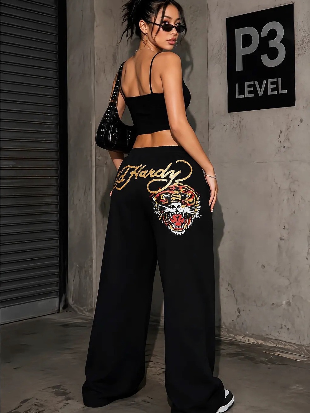 Ed Hardy Sweatpants• Y2K Style • Size ( XS/S/M/L) - Picture 2 of 8